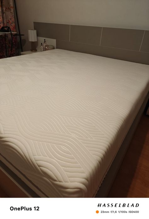 Huse pentru saltele cu fermoar de jur imprejur