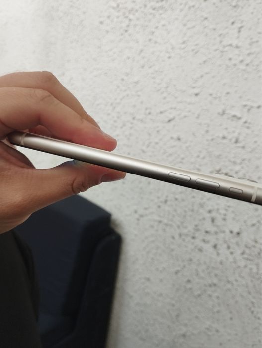iPhone 11 64gb .