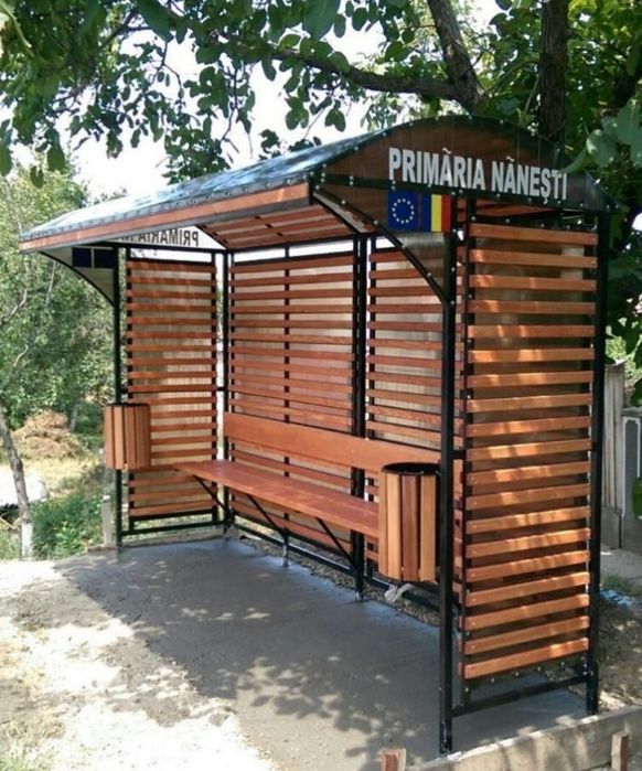 Mobilier urban băncuțe si coșuri de gunoi stateie autobuz