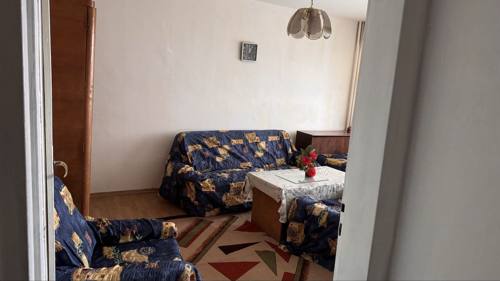 Дава се под наем Двустаен апартамент в Хасково, Червена стена - 72 кв.м за 153 € - Снимка #2