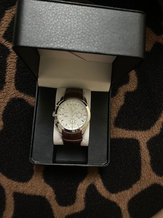 Часы мужские часы