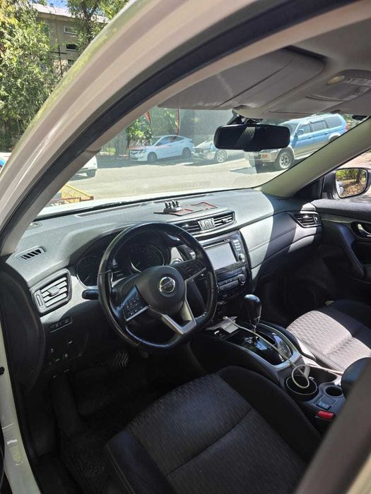 Продам Nissan X-TRAIL