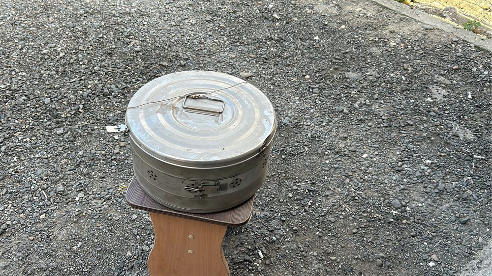 Продам медицинский бикс