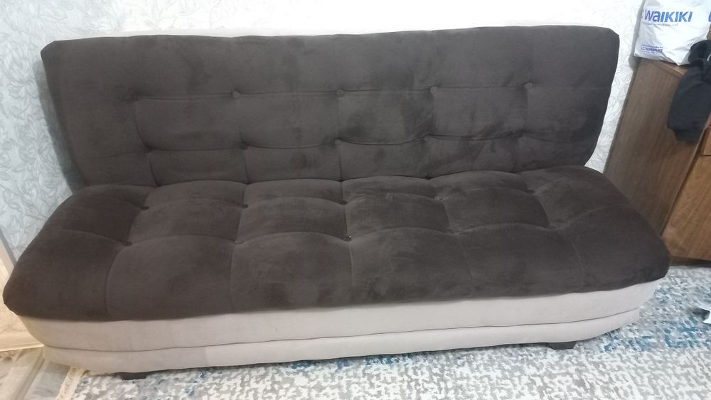Продам Диван новый