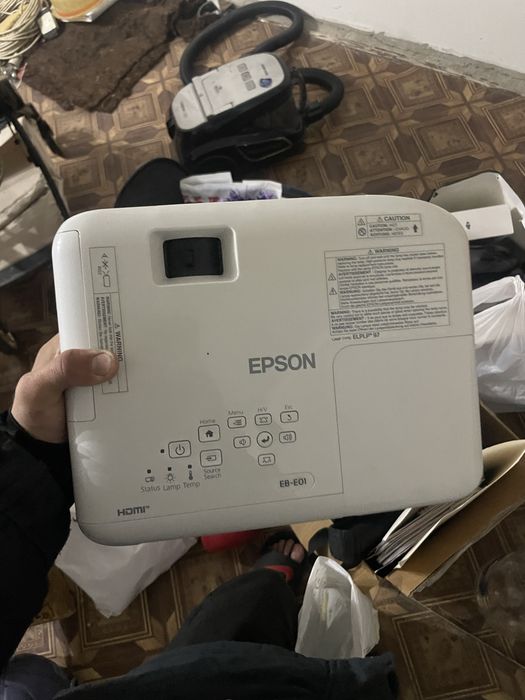 проекторы epson EB E01