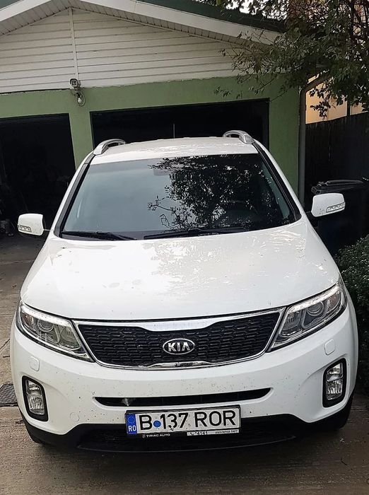 Kia Sorento Masina de familie, tinuta in garaj, utilizata rar