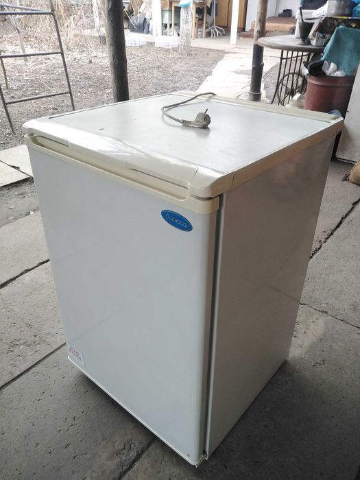 Продам холодильник Бирюса