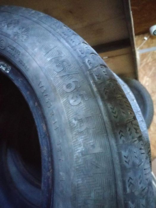 Продам шины 175/65/14 липучка