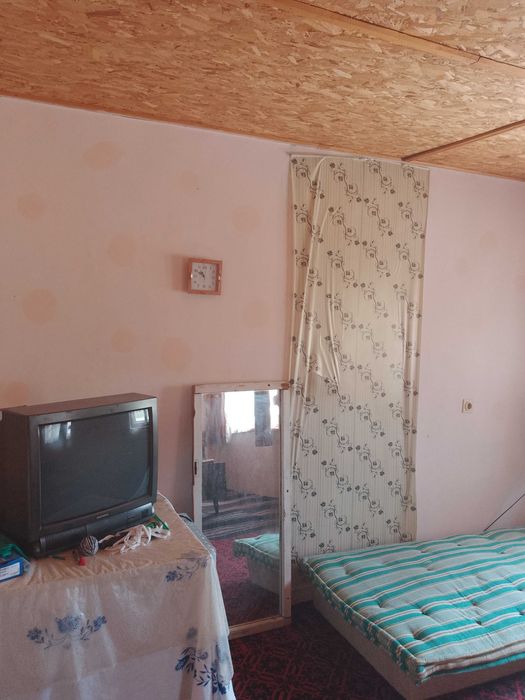 Продава се Къща в с. Садовец, Област Плевен - 505 кв.м за 46 €/кв.м - Снимка #4