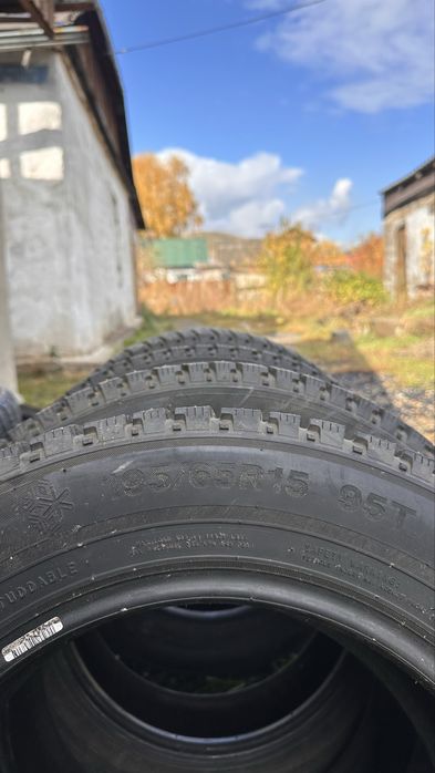 Зимняя резина 195/65/15