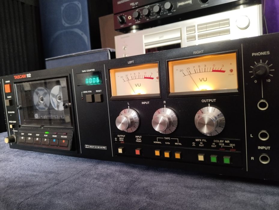 TASCAM 112 кассетная дека