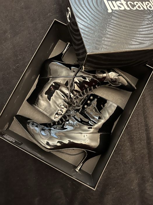 Черни лачени боти  JUST CAVALLI