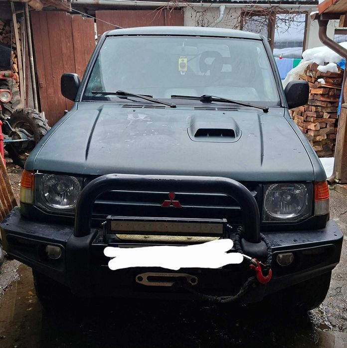 Mitsubishi Pajero mk2