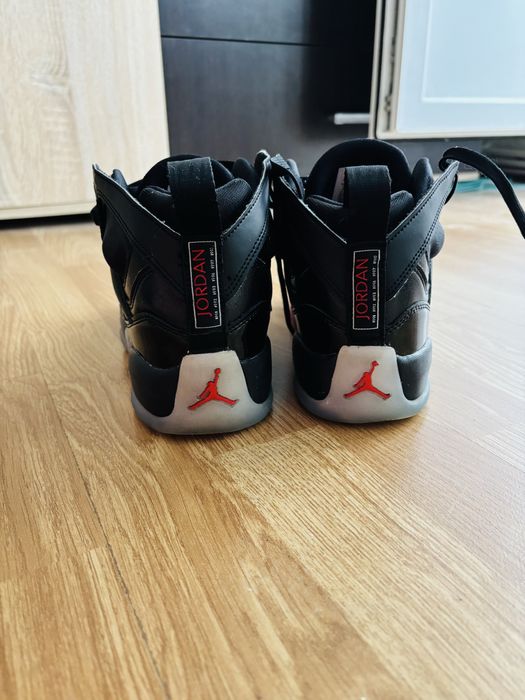 Air Jordan 8 Retro “Playoffs