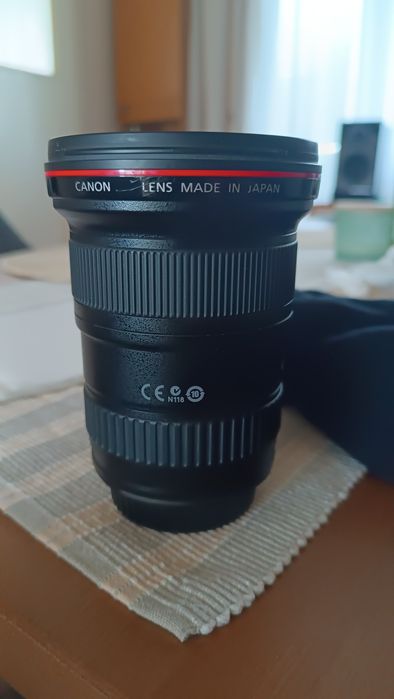 Canon EF 16-35mm f/2.8L II USM