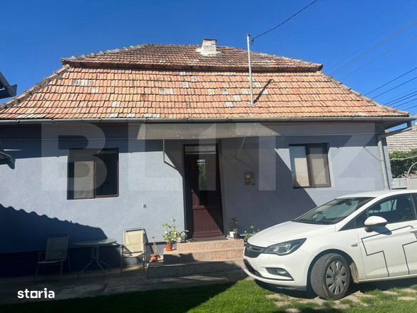 Casa de vanzare cu 3 camere, 75 mp, 100 mp teren, zona Micro 1