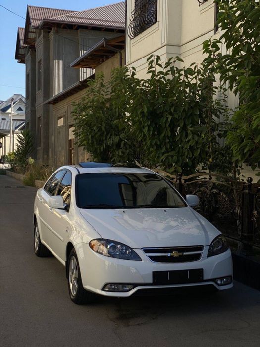 CHevrolet Gentra.