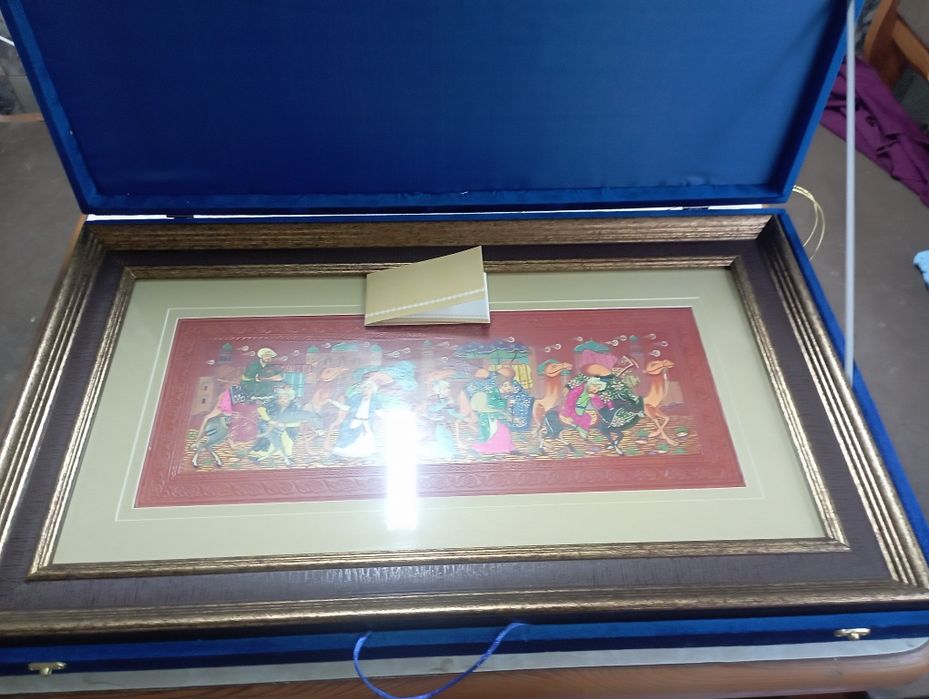 Подарочная картина и сувенир