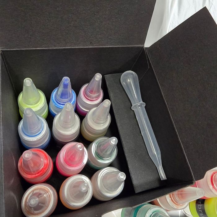 Боя за Аерограф, за маникюр