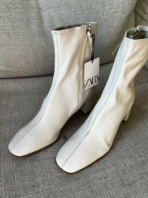 Естествена кожа нови дамски боти Zara, 39 номер