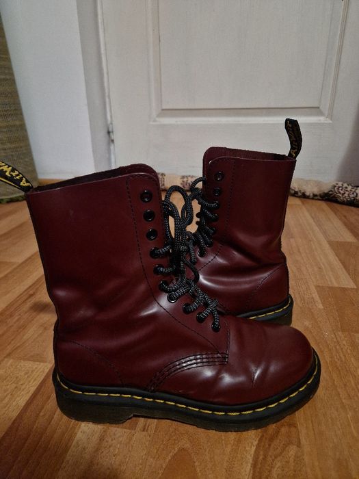 Dr Martens 1490, marimea 37
