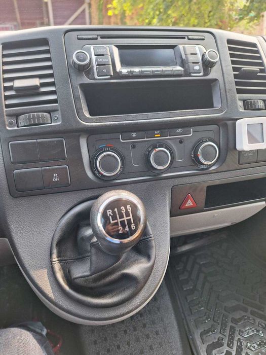 VOLKSWAGEN Transporter 2014 — imagine 4