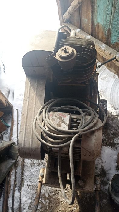 Компрессор отличный