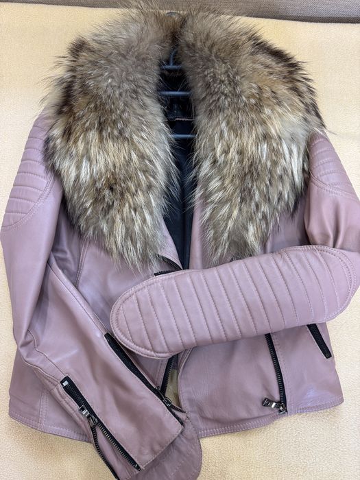 Geaca din piele cu blana naturala