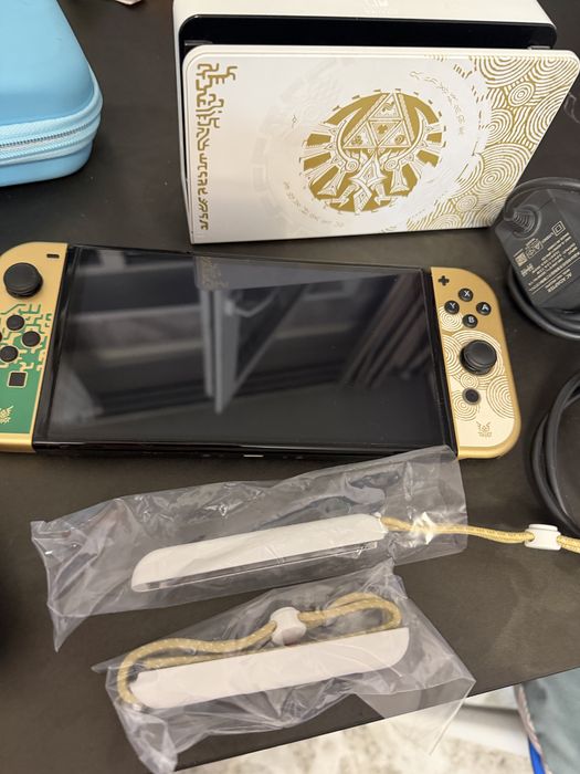 Nintendo Switch Oled Zelda Edition 64гб
