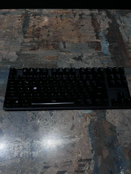 Клавиатура HyperX
