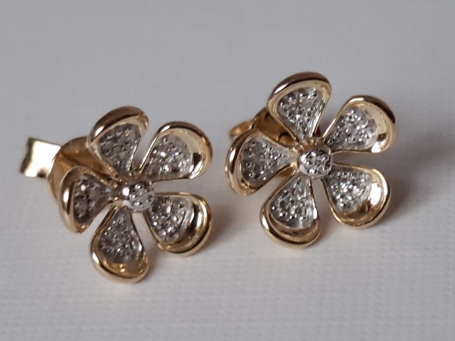 Cercei aur 14k diamante naturale