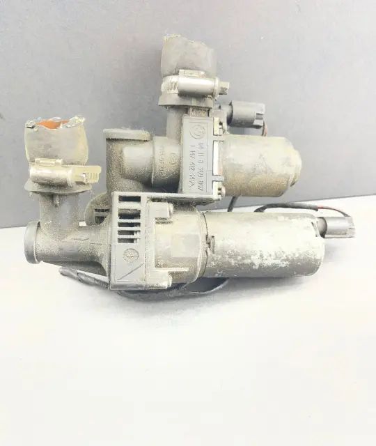 Pompa control incalzire 1 147 412 149 BMW Seria 3 2001