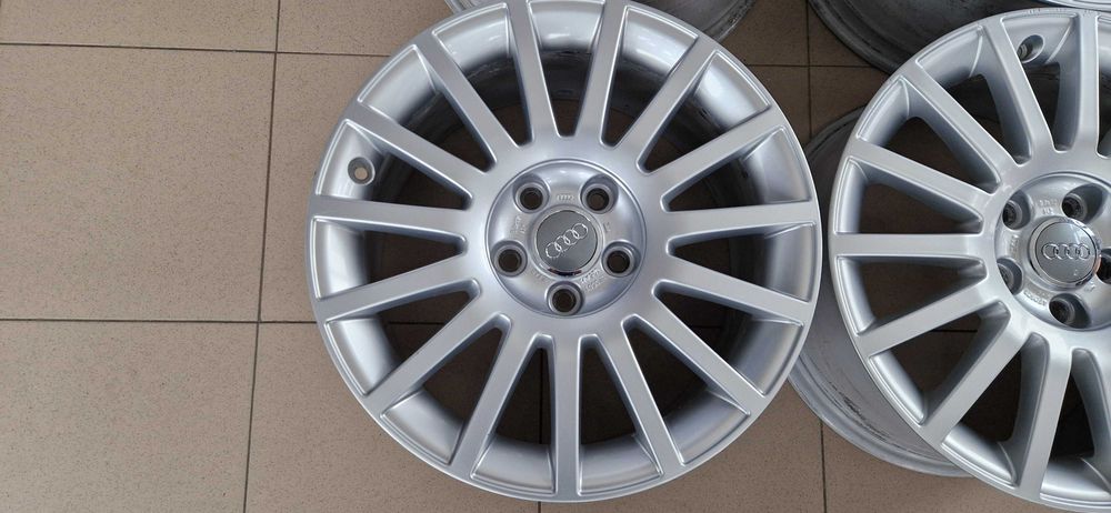 Оригинални джанти AUDI 17" А4 ,А6