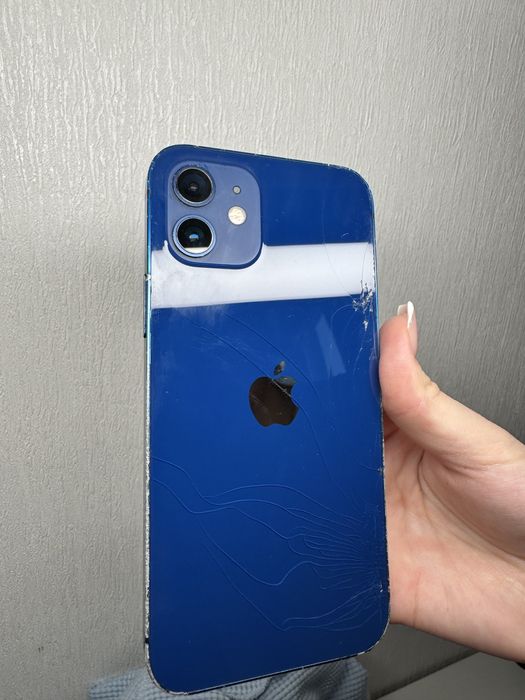 Айфон 12/128гб. 80% акб