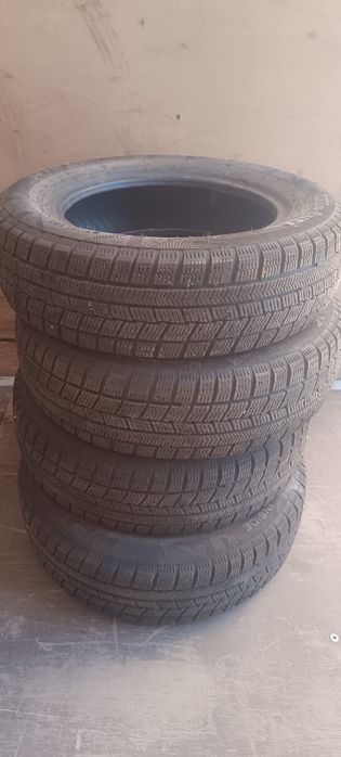 Авто шины 145,70,12