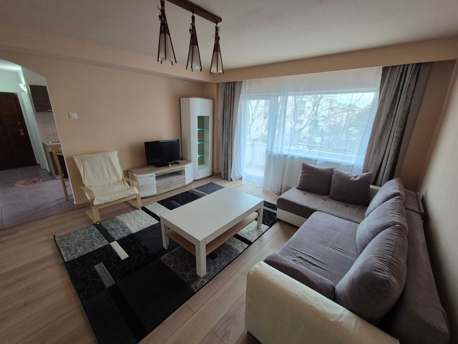 PF dau in chirie apt 2 camere semicentral
