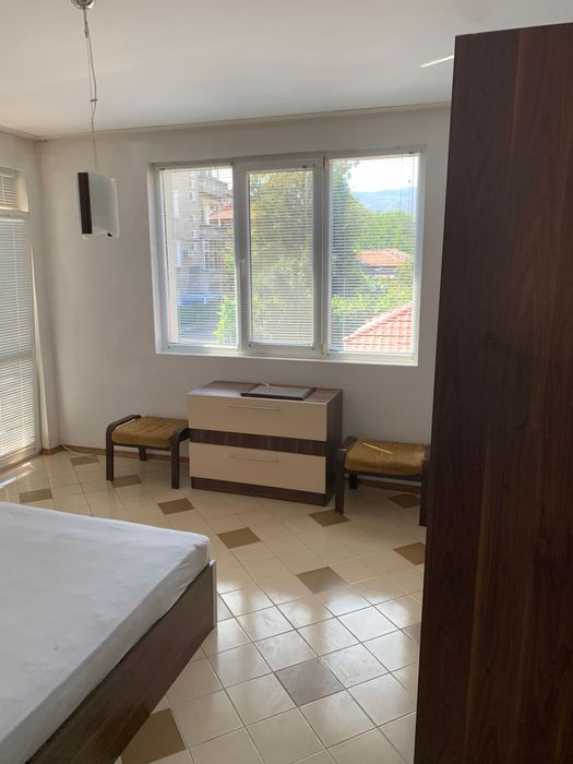 Дава се под наем Двустаен апартамент в Асеновград - 65 кв.м за 255 € - Снимка #3