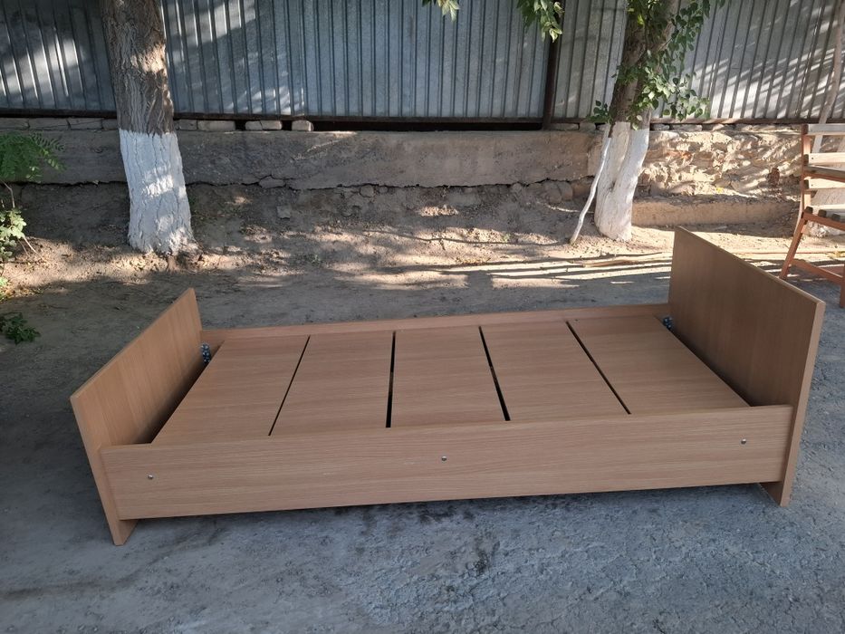 Срочно продам кровать