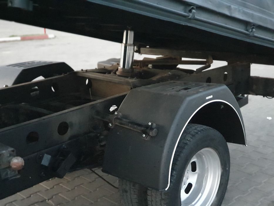 Iveco  35c15 3.0hpi  basculabil dokka 7locuri