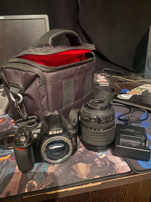 Продам цифрозеркалку Nikon D3100