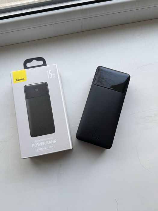 Срочно продам повер банк Baseus original
