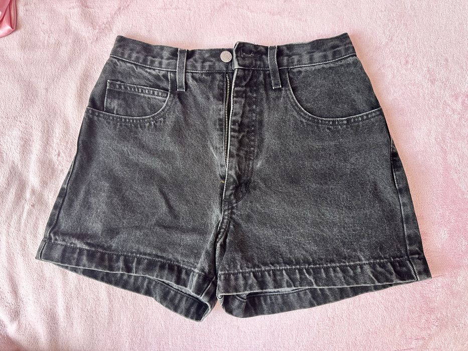 Къси панталонки Guess