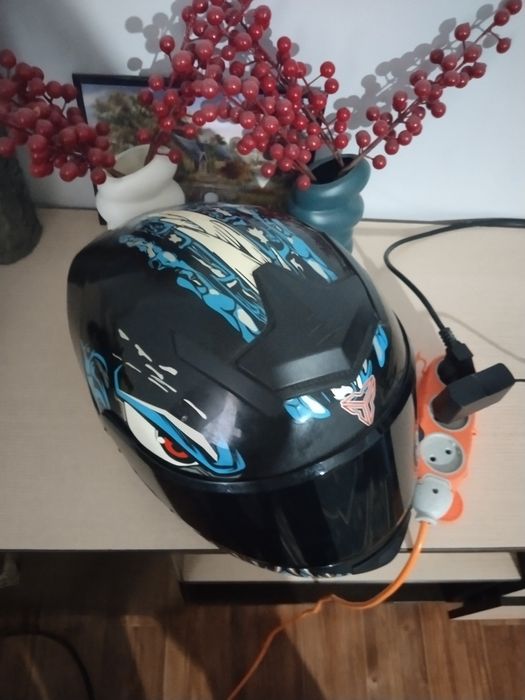 Срочно Продам Мотошлем