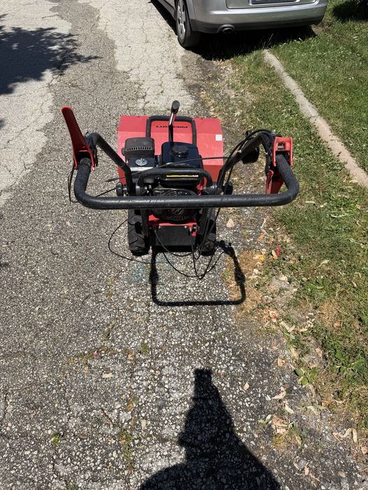 Бензинова Самоходна моторна метла 6,4hp