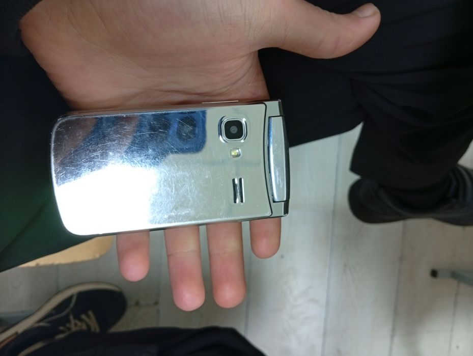 Novey kotta bollani 2 chi telefoni sotiladi