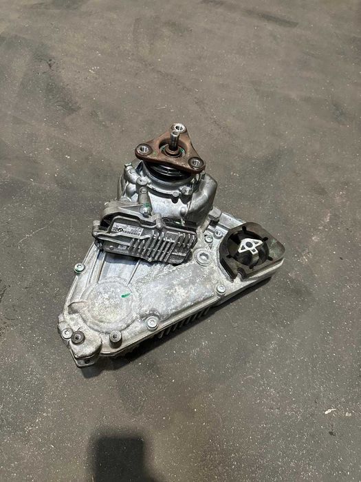 раздатка раздатъчна кутия за БМВ BMW X5 X6  F15  F85  F16  F86 E70 E71 E72 A2C73522105 кутия  ATC45L