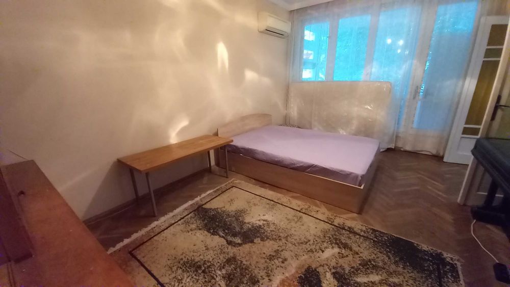 Дава се под наем Четиристаен апартамент в Варна, Червен площад - 90 кв.м за 510 € - Снимка #3