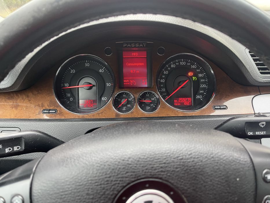 Volkswagen Passat B6 Highline