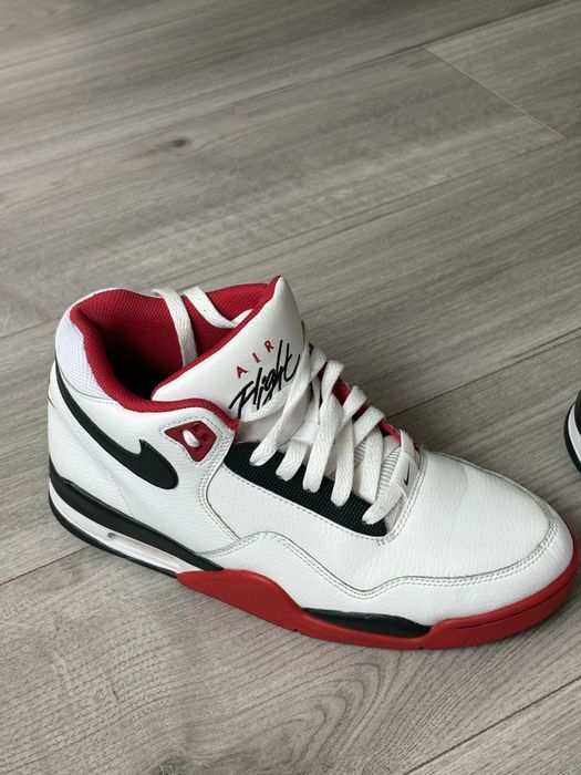 Adidasi Nike Air Flight