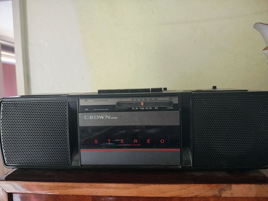 Radio- casetofon Crawn Sz77